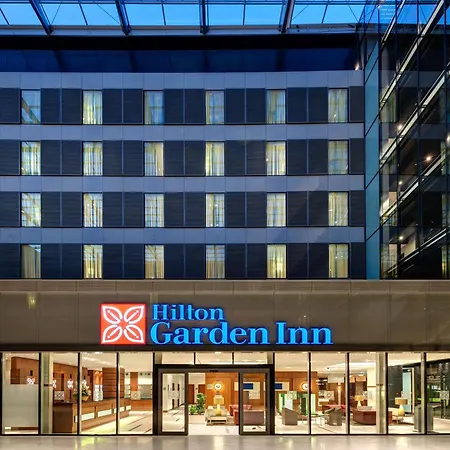 Hilton Garden Inn Frankfurt Airport-3